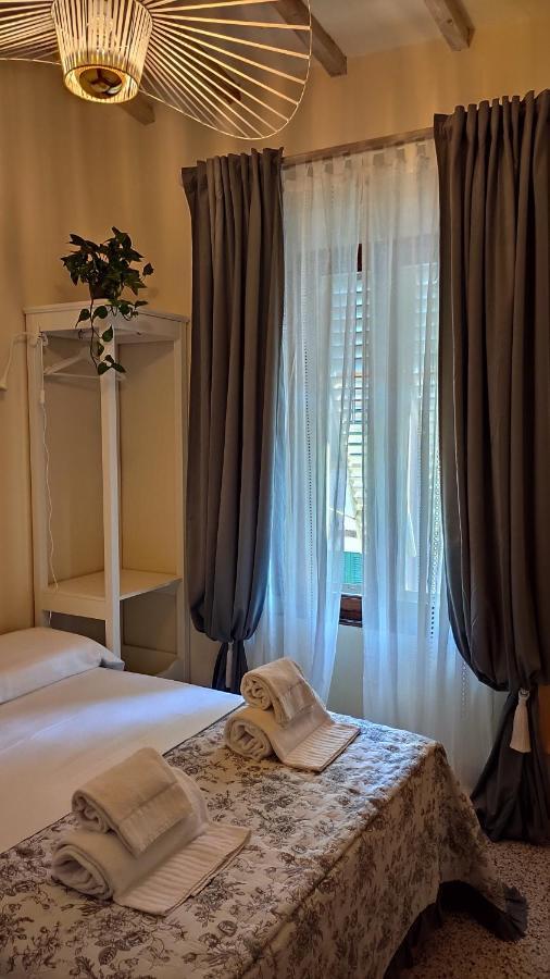 Residenza D'Epoca Cavaliere - Romantic Rooms บิบโบนา ภายนอก รูปภาพ