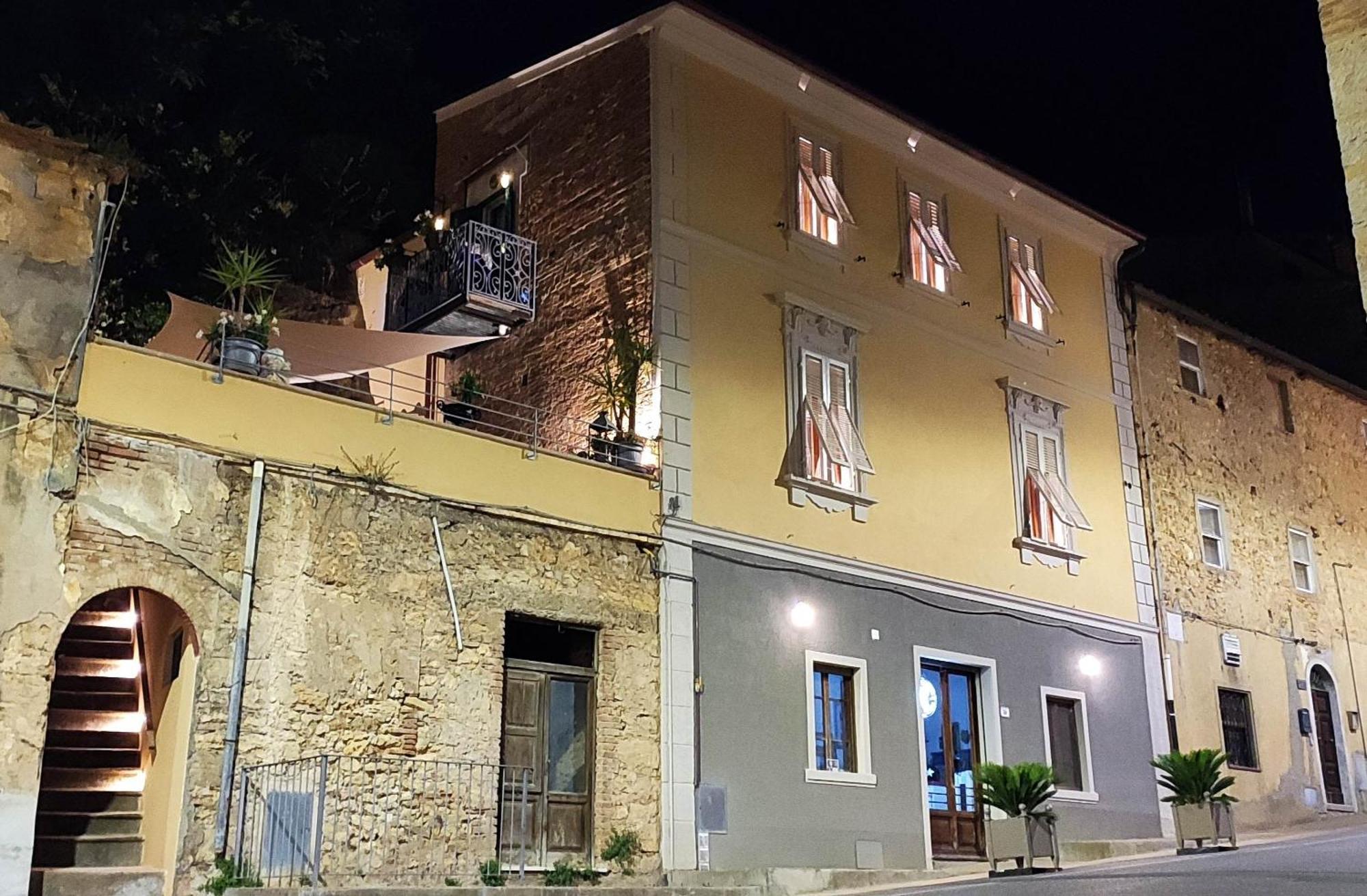 Residenza D'Epoca Cavaliere - Romantic Rooms บิบโบนา ภายนอก รูปภาพ